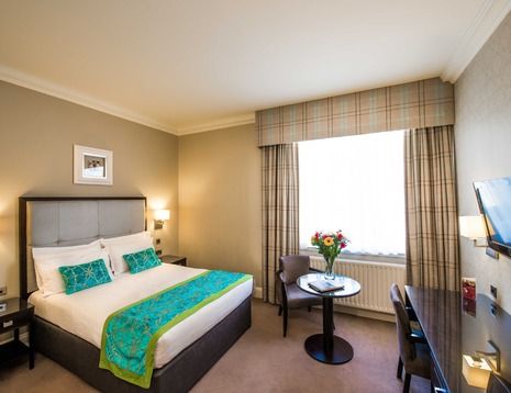 cheap Edinburgh hotel rooms