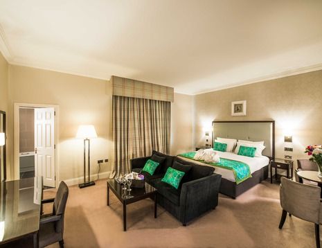 cheap Edinburgh city centre hotel 